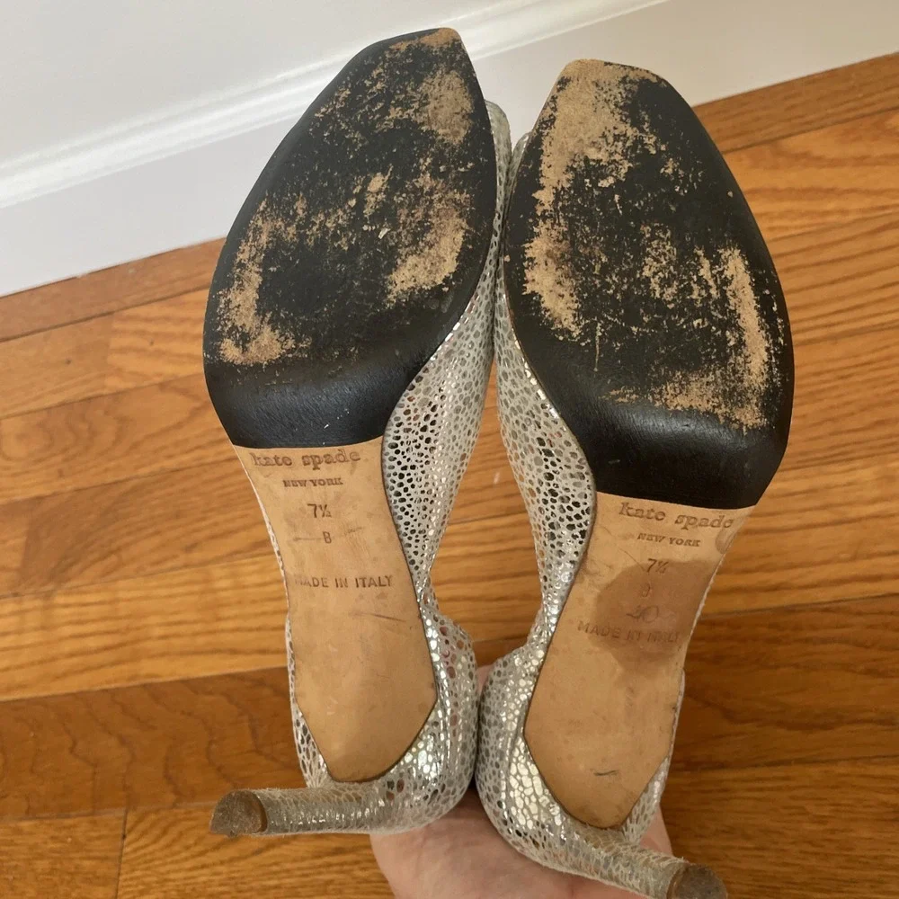 Kate Spade New York Lara Cracked Silver Leather Open Toe Pump 7.5‎ B Italy